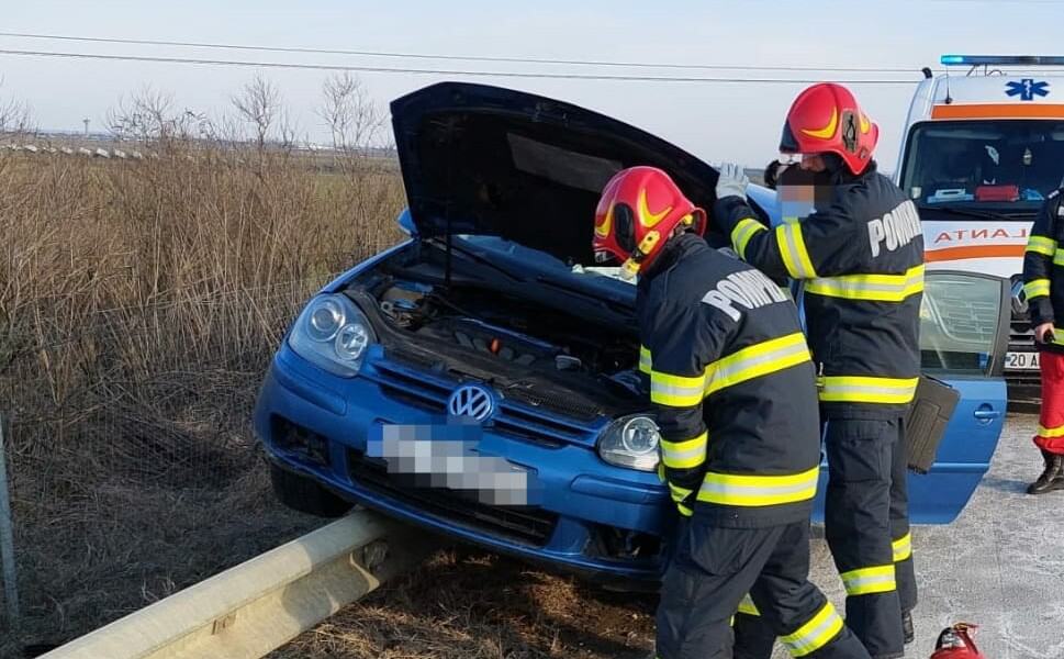 Foto Accident Pe Autostrada A Bucure Ti Pite Ti Un Autoturism