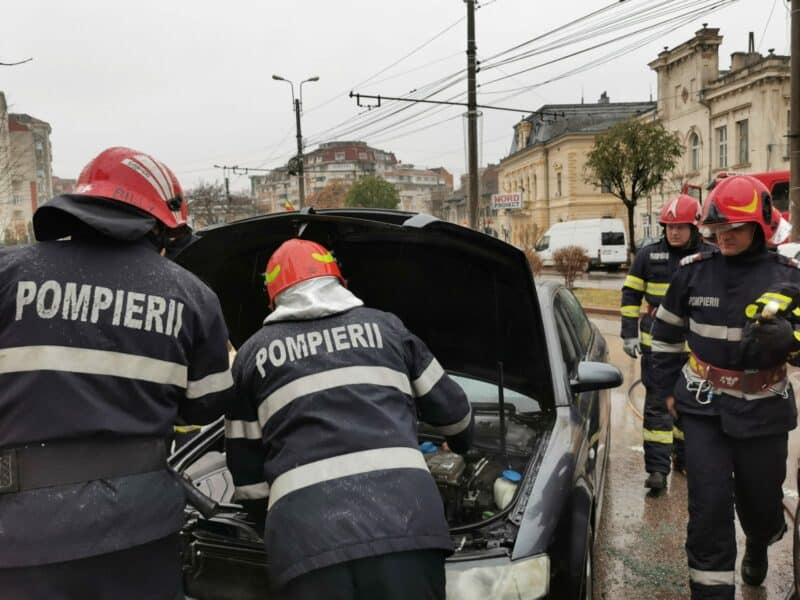 auto incendiu botosani 1