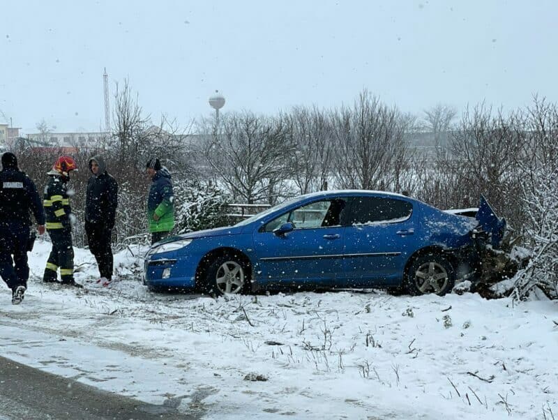 accident caras severin (2)