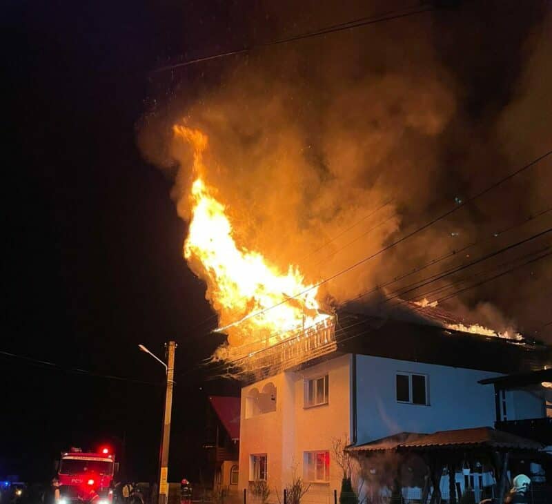 suceava incendiu casa