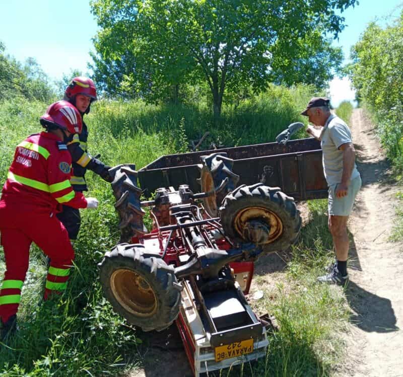 accident bacau tractor