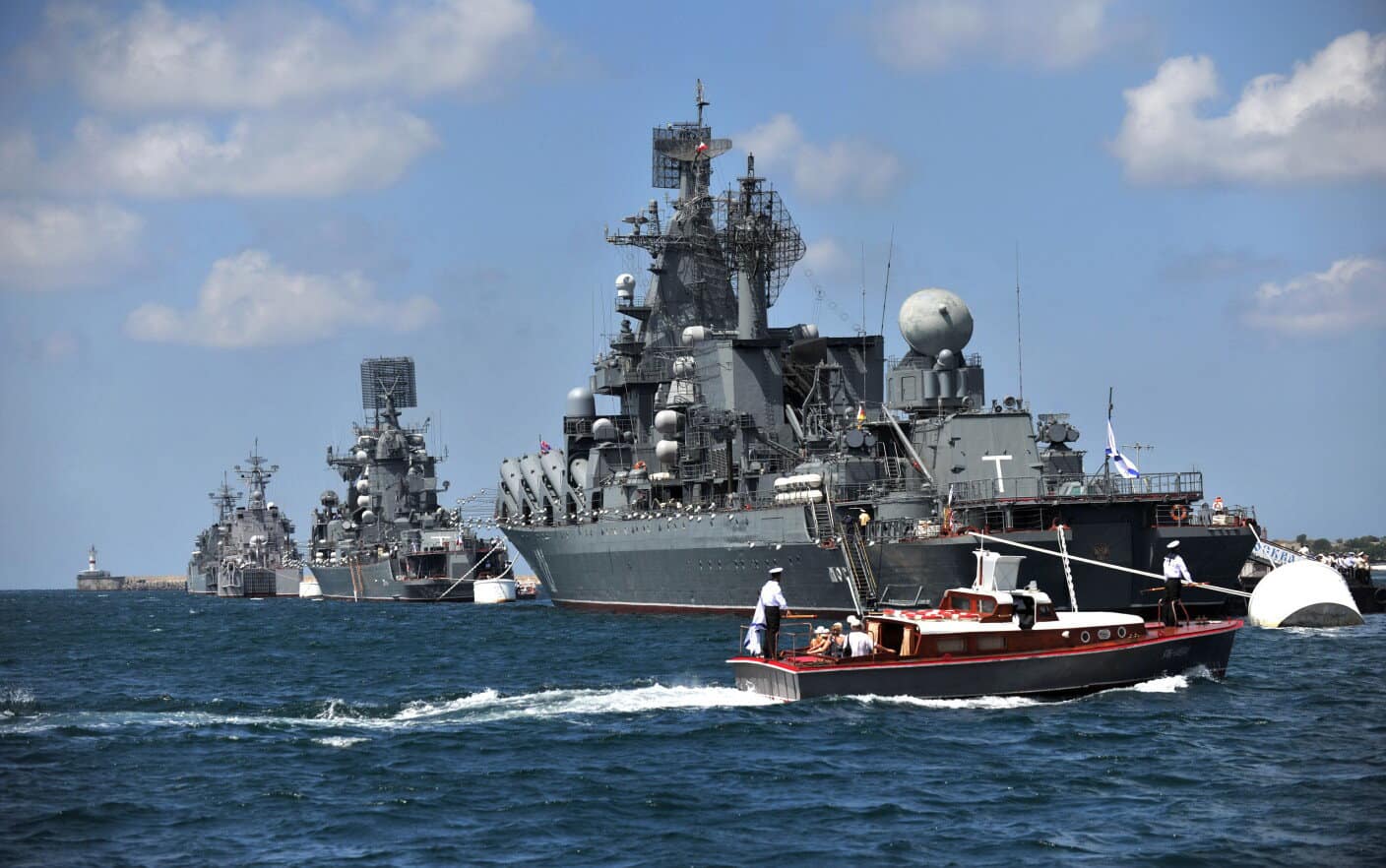 insulele solomon interzic navelor militare străine din „toate ţările” să