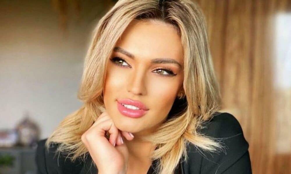 adrian enache are de furcă cu admiratorii fiicei sale, diana.