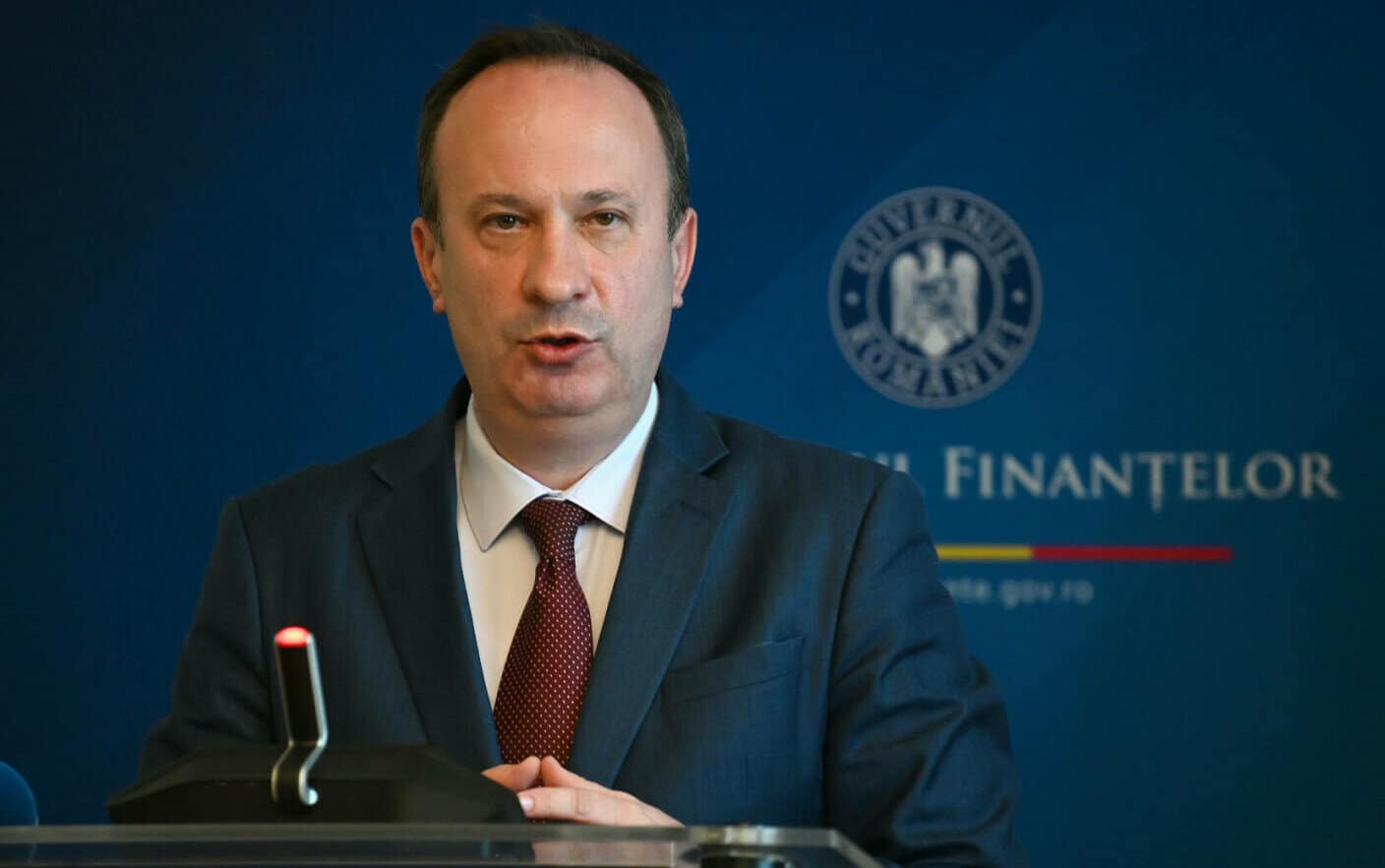 ministrul finanțelor anunță că pensiile vor crește cu mai mult