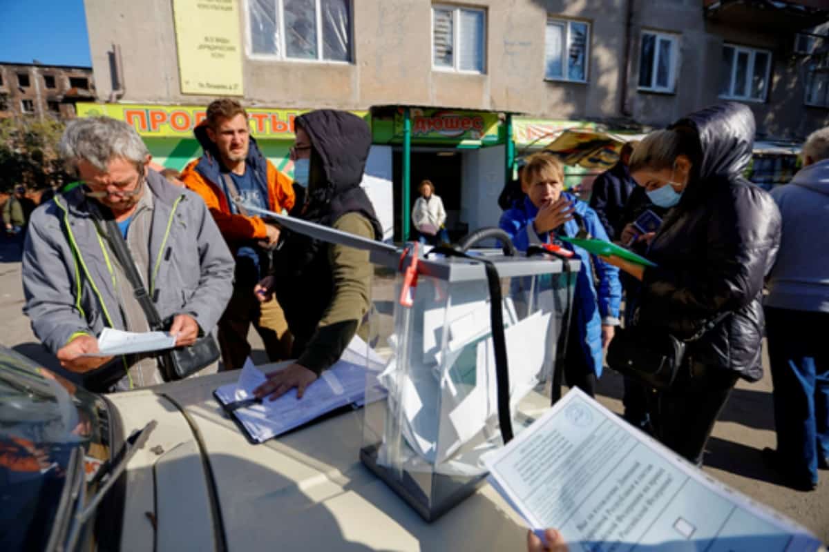 au apărut primele rezultate ale referendumurilor din regiunile ucrainei ocupate.
