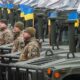 ucrainenii jubilează după ofensiva victorioasă din harkov. cererile ministrului de