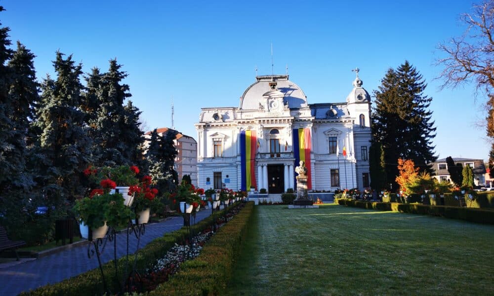 efectul măririlor de salarii în primării: „guvernul a alocat 726