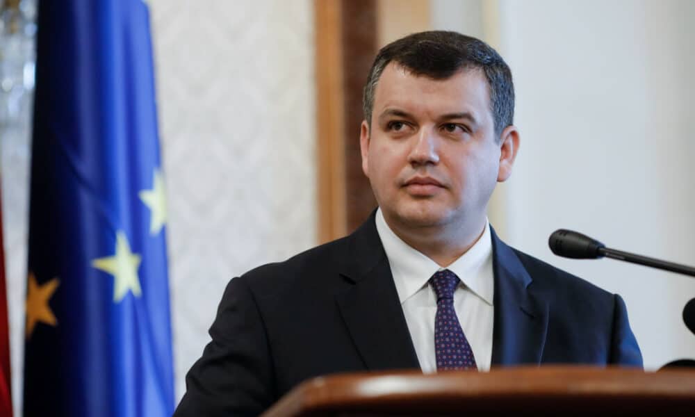 eugen tomac acuză olanda că nu aplică legislaţia schengen: „o