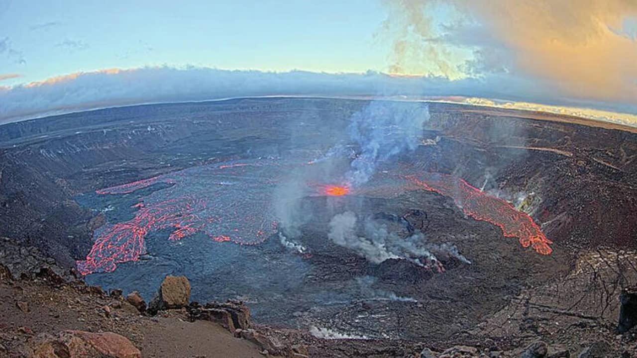Vulcanul Kilauea din Hawaii a inceput sa erupa