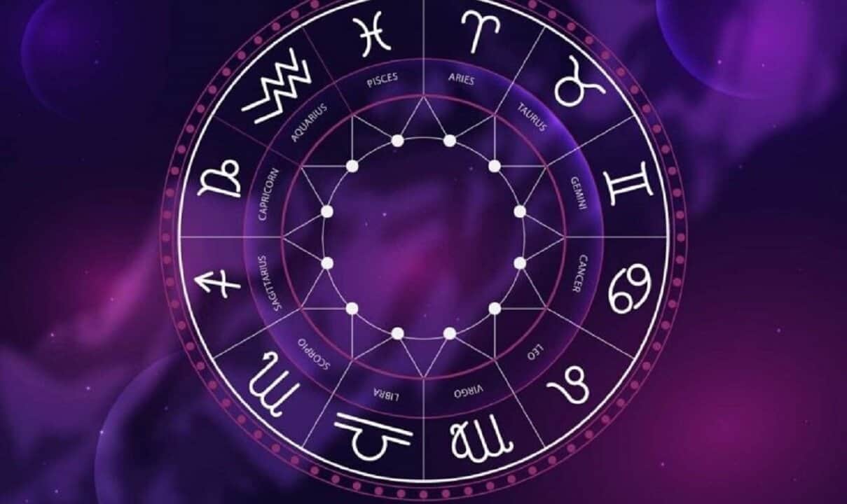 Horoscop miercuri, 14 decembrie 2022. Zodia care traieste o dragoste la prima vedere