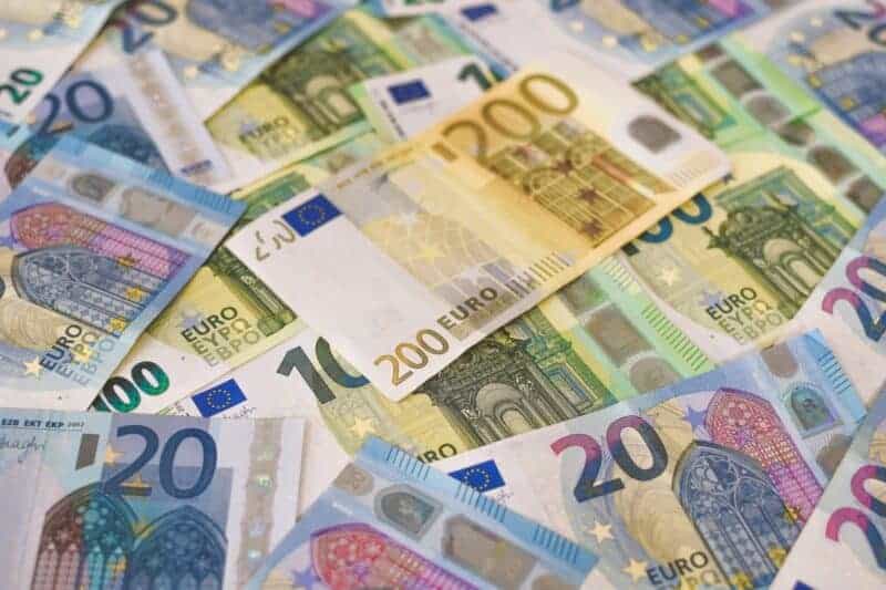 analizĂ. radu georgescu: euro a revenit la 4,92 lei