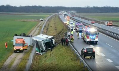 accident cumplit în slovenia. un autocar cu 32 de români