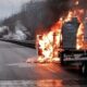 foto: incendiu pe autostrada a1, sensul sibiu sebeș. un autovehicul a