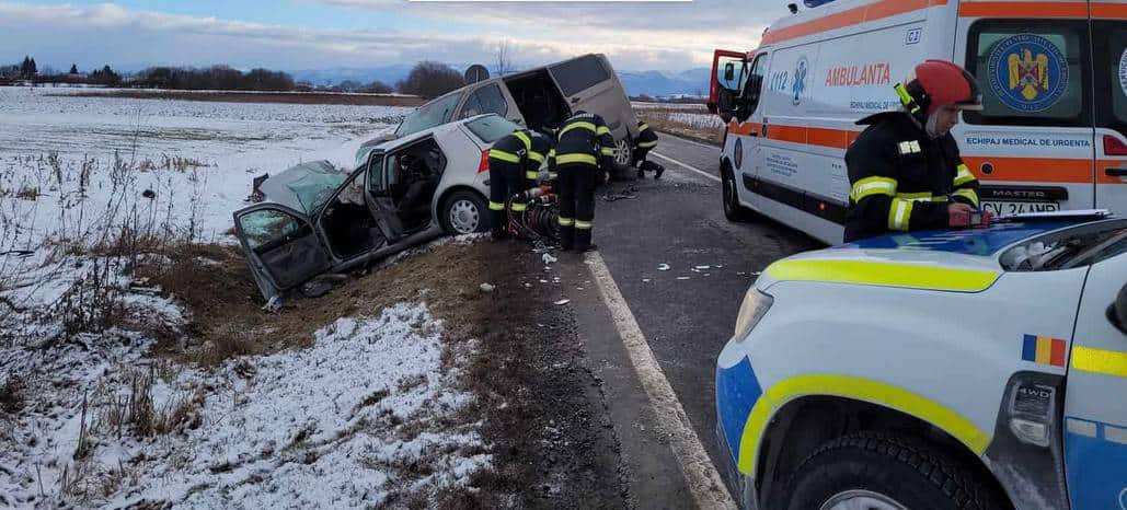 foto: accident cu două victime pe dn13e în județul covasna.