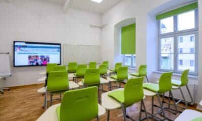 foto: săli de clase renovate la colegiul „székely mikó” din