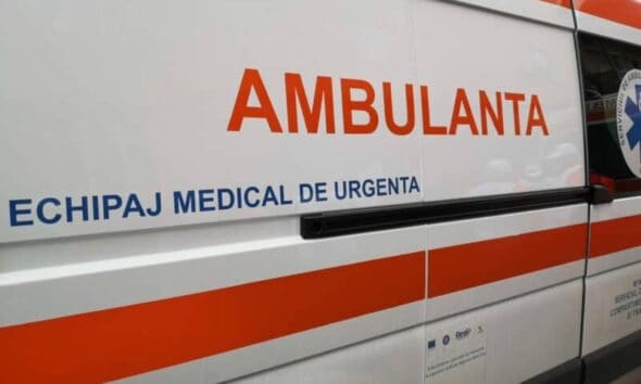 fată de 14 ani, căzută de la înălțime lângă colegiul
