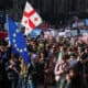 continuă protestele de amploare în georgia. 66 de persoane au