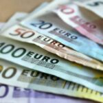 analizĂ. radu georgescu: euro a urcat spre 4,93 lei