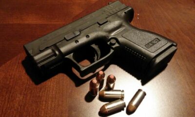 pistol arma pixabay e1667210205579.jpg