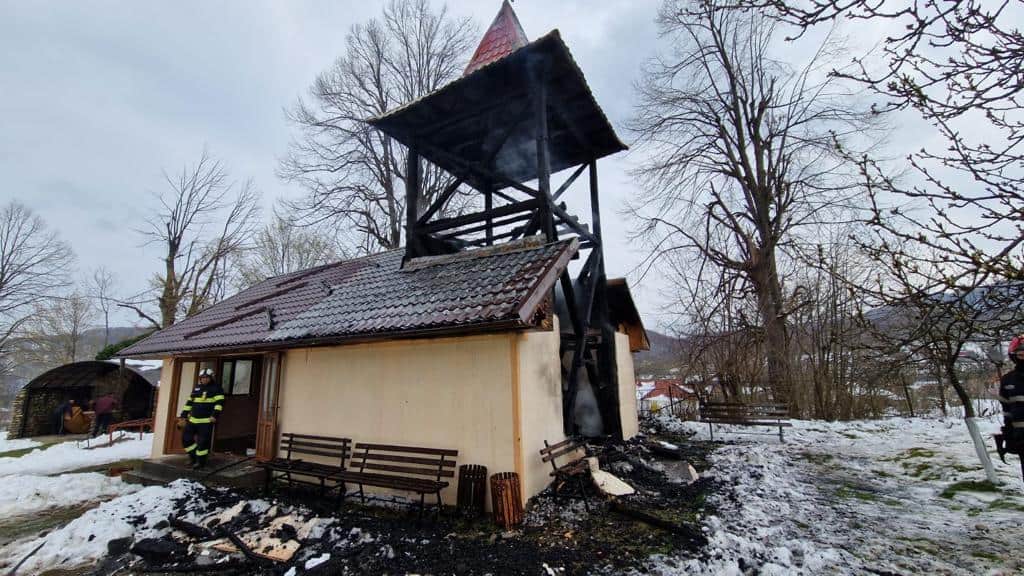 incendiu ccapela biserica bacau