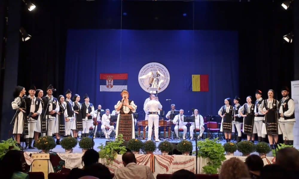 video: ansamblul folcloric al județului alba, invitat special la marele