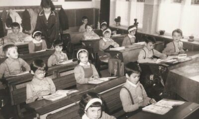 foto prima zi de şcoală în comunism. cum era viaţa