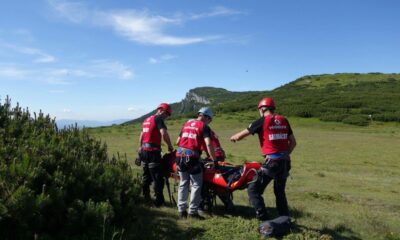 video salvamont: patru persoane salvate de pe munte, în ultimele