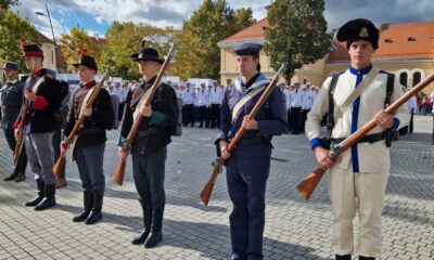 video: scurtă istorie a uniformelor militare ale armatei române, prezentată