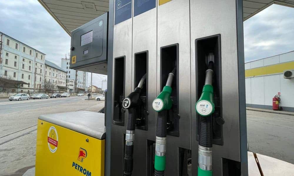 carburanții se scumpesc de la 1 ianuarie. acciza crește de
