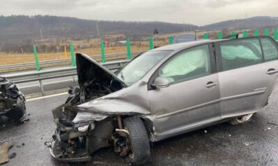 foto accident pe autostrada a1 sibiu boița: mai multe autoturisme implicate.