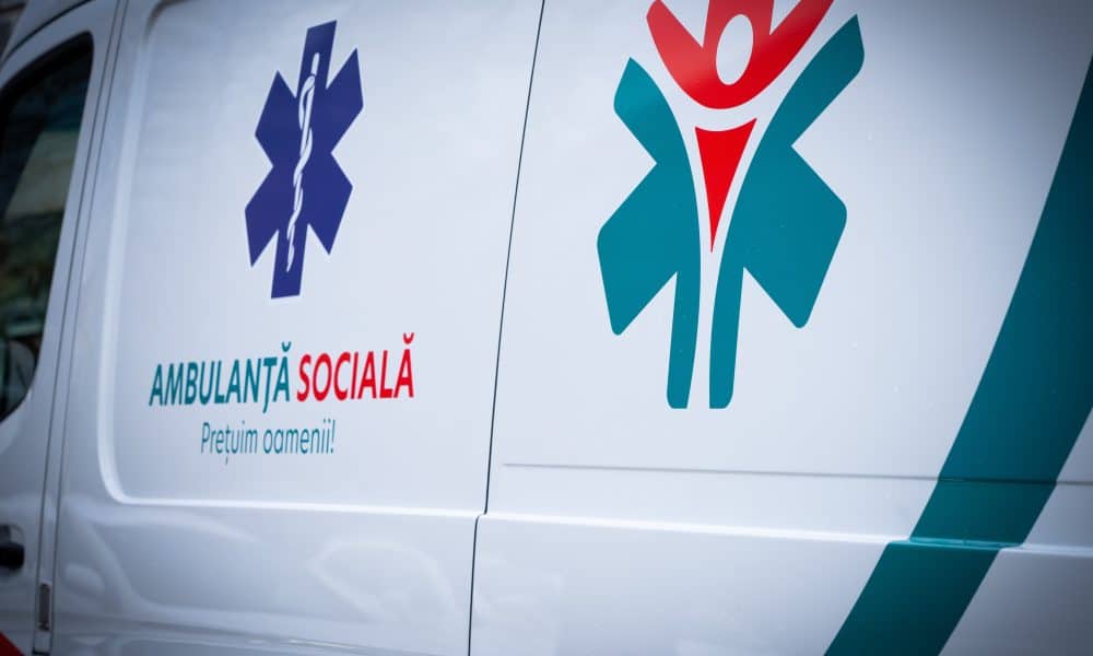 primăria municipiului sebeș are o ambulanță socială: cine sunt persoanele