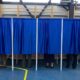 cabine de vot și urne noi la secțiile de votare