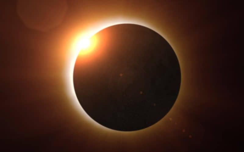 live video: eclipsa totală de soare, din 8 aprilie. fenomen