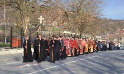 marȚi: calea crucii – procesiune pe străzile din blaj, organizată
