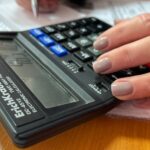 profesor universitar dr. adela socol, contributor alba24.ro: e factura, e coșmarul –