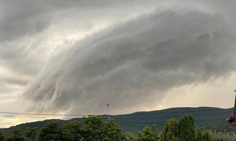 alertă cod galben de furtună în județul alba: ploi, grindină