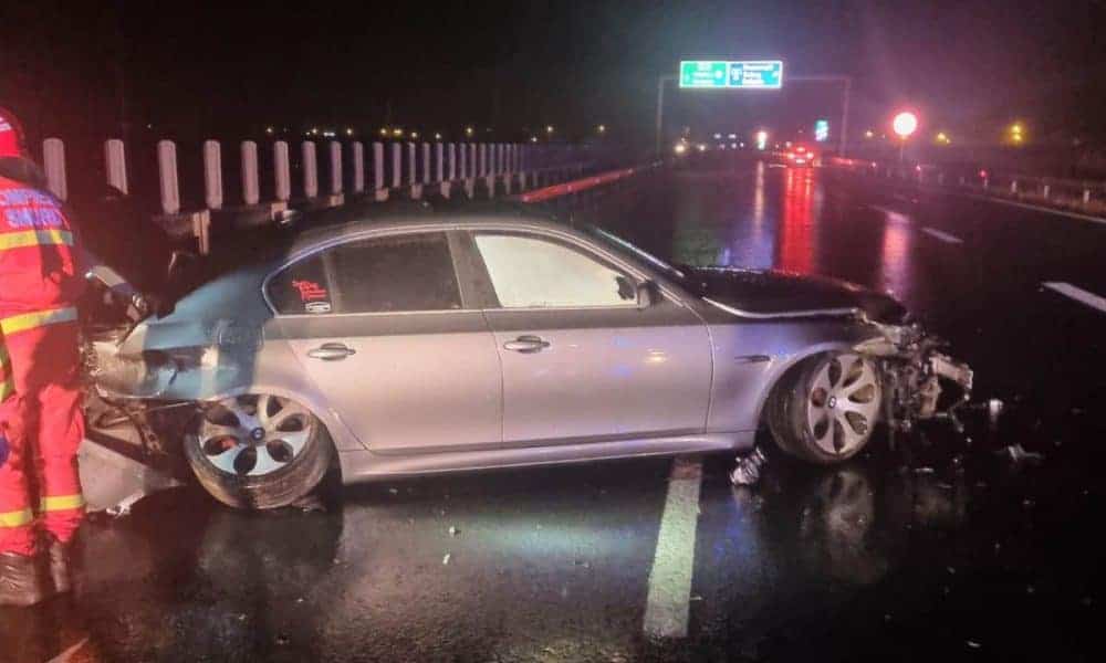 foto: accident pe autostrada a1 sebeș deva. trei persoane rănite, un