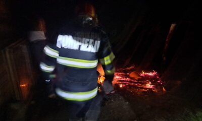 foto: incendiu în comuna sohodol. focul a cuprins o anexă