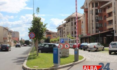 câte mașini înmatriculate sunt în alba iulia și care este