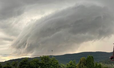 ciclonul care lovește europa ajunge în românia. vremea se răcește