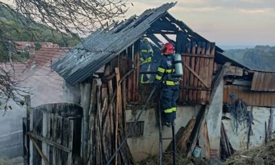 foto: incendiu în satul tibru din comuna cricău. focul a