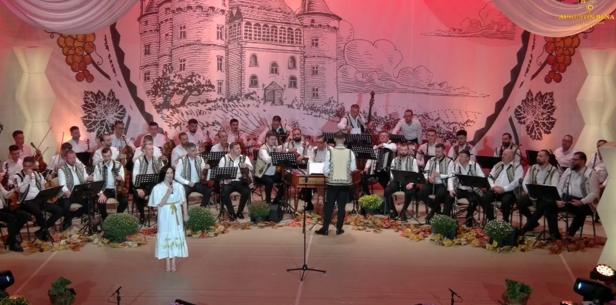 live video: a doua zi a festivalului național de folclor