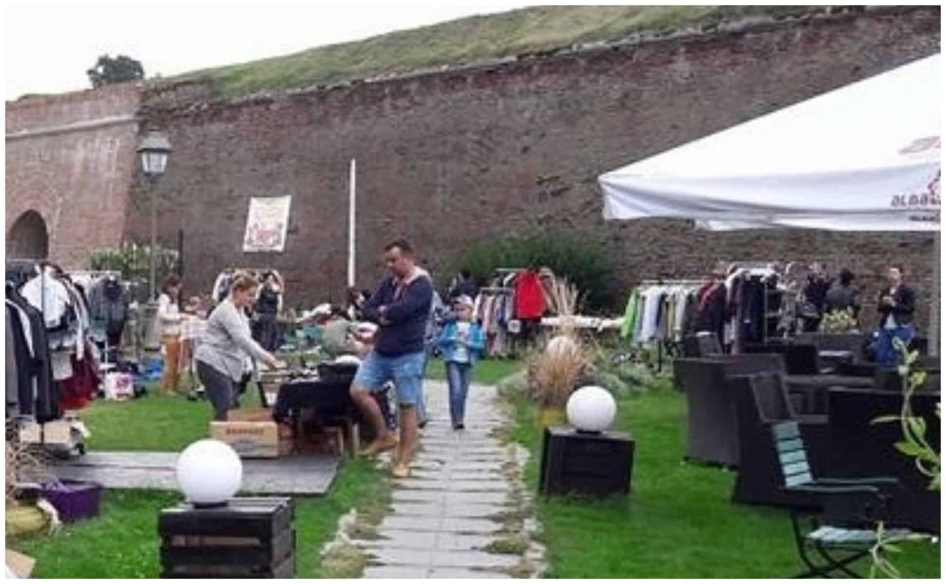 mini talcioc, bazar, yard sale de weekend în alba iulia. “târg,