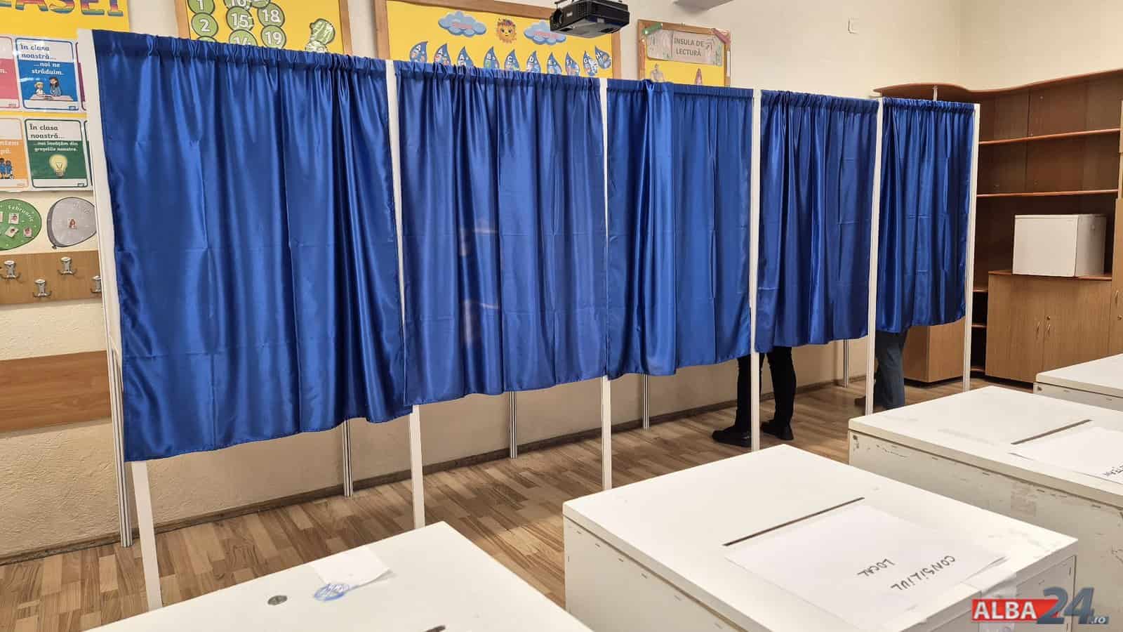 românii vor merge la vot pentru alegerile paralamentare și prezidențiale