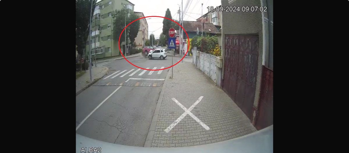 video momentul impactului: accidentul de la intersecția străzilor Ștefan cel