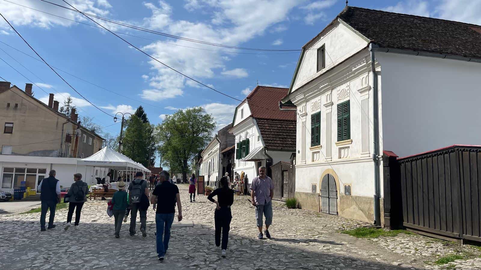 câți turiști au vizitat județul alba, în primele șapte luni