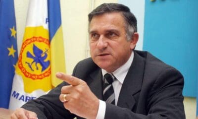 delir la tribunalul alba cu funar și teorii ale conspirației.