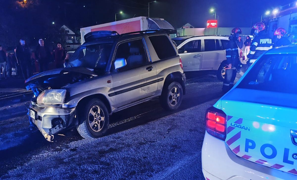 foto: accident cu trei mașini, la câmpeni. isu alba: două