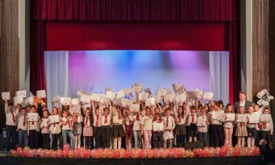 foto: aproape 700 de elevi și profesori au fost premiați