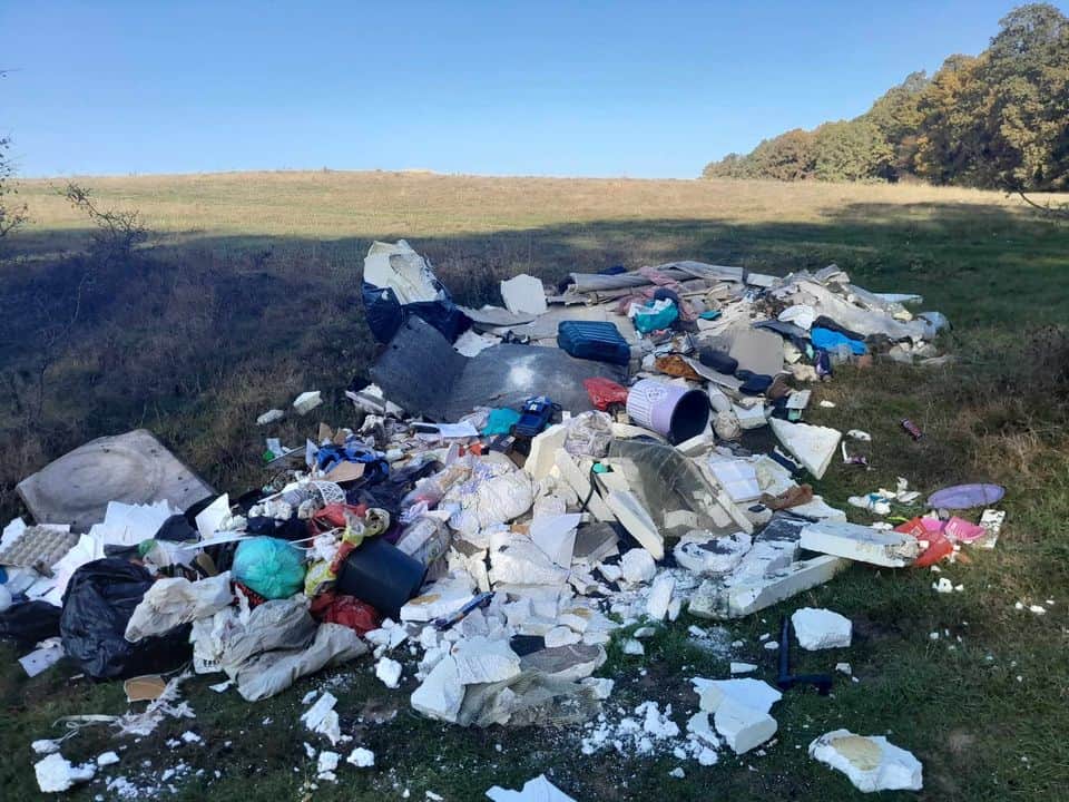 foto: bărbat amendat de poliția locală aiud, după ce a